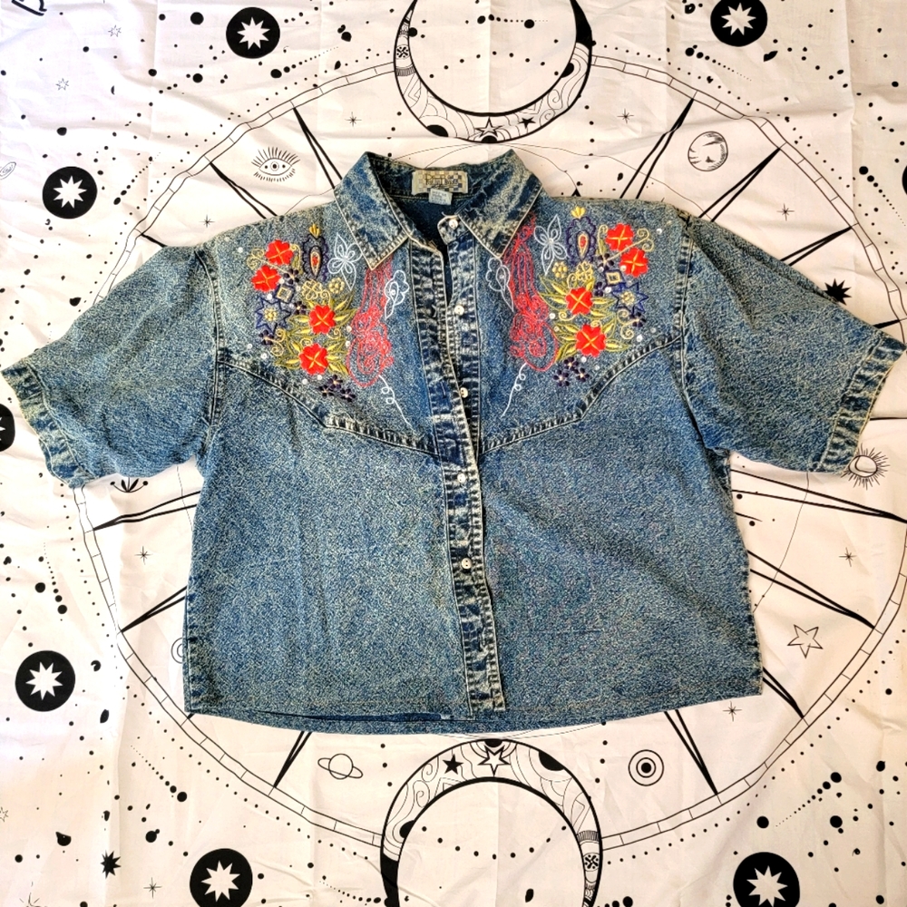 Vintage Pretty Bleu Denim Shirt